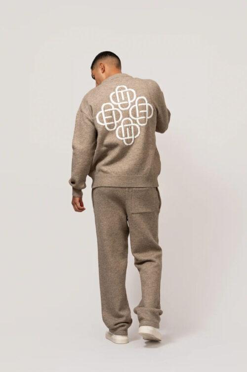 EQUALITÉ FLUFFY KNIT SWEATER